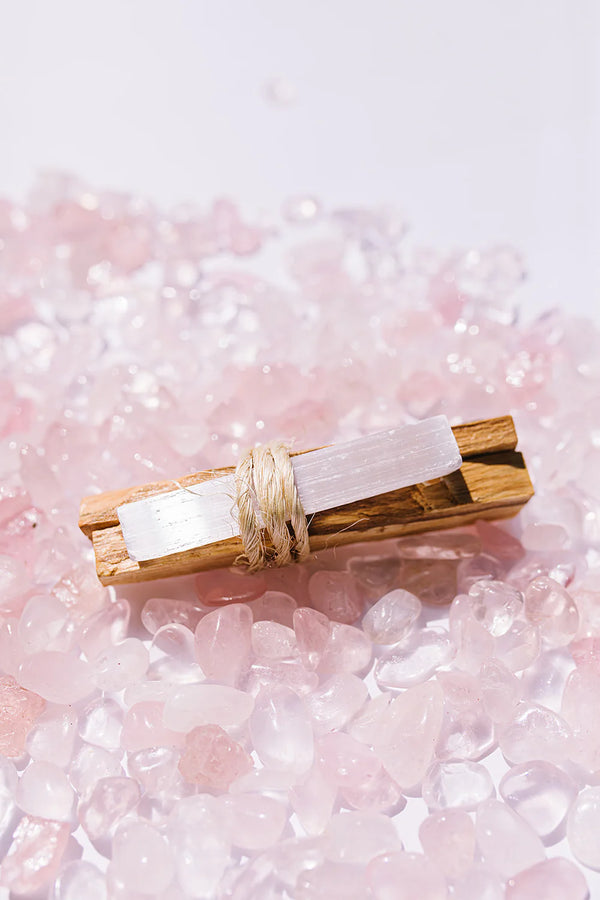 Discover the Benefits of Palo Santo and Its Uses