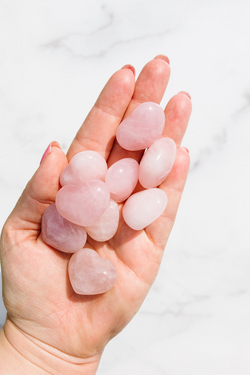 Rose Quartz Heart - Apothecary Co.